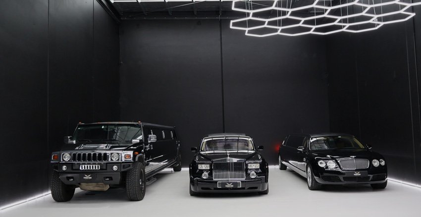 Luxury Travel in Melbourne: Why Hiring a Limousine is Worth It